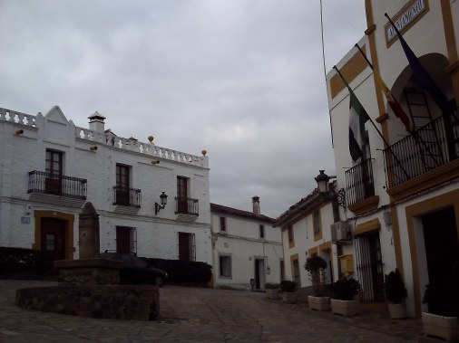 Plaza de Helechosa de los Montes,dentro de la Reserva Nacional de Cíjara.